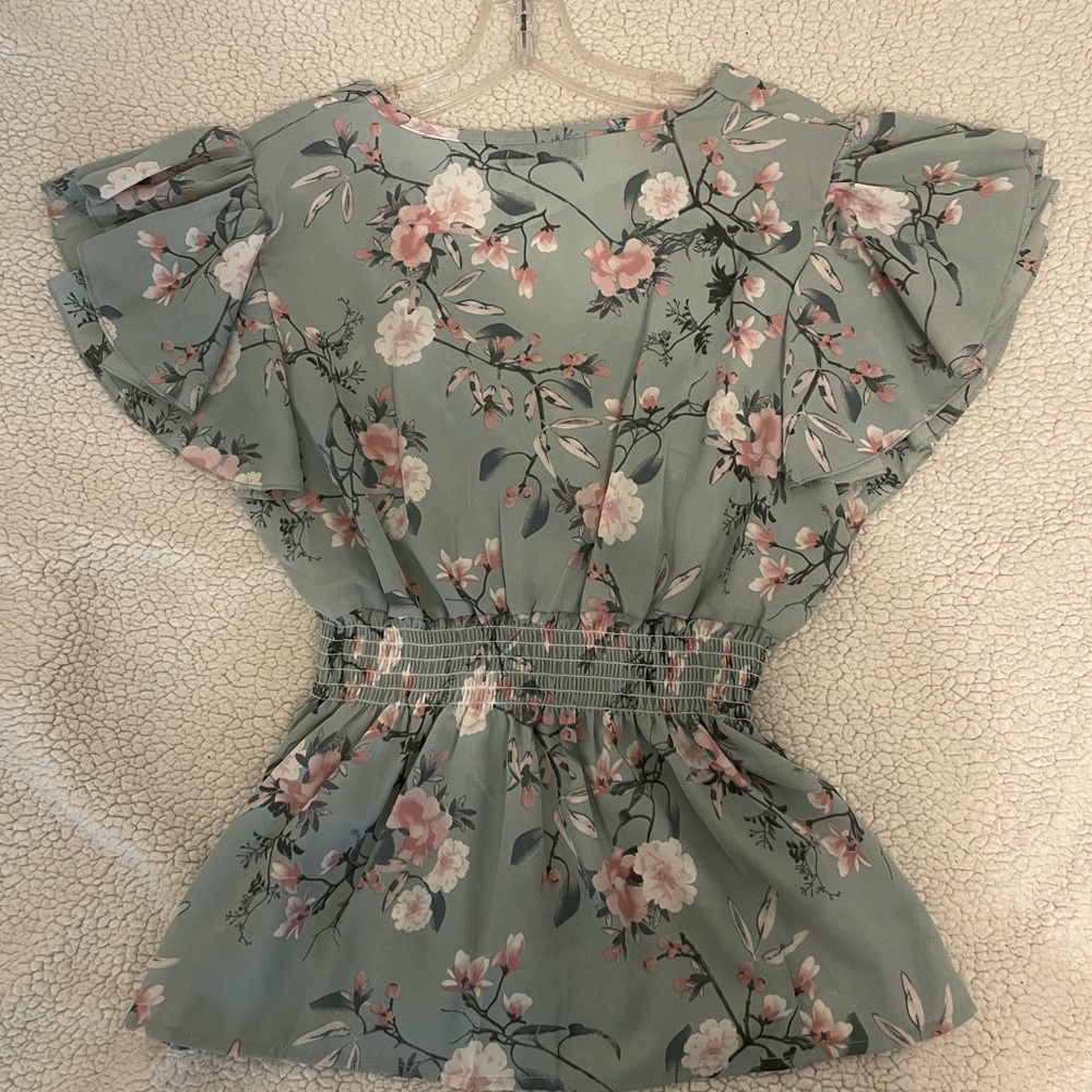 Jon & Anna Green Flutter Sleeve Smocked Blouse